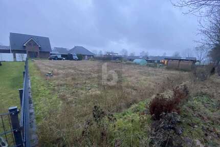 Grundstück zu verkaufen in Hechthausen 95.000,00 € 680 m²