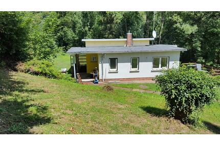 Bungalow auf 3200m² Grund - 275.000,00&nbsp;EUR Kaufpreis, ca.&nbsp; 50,00&nbsp;m&sup2; in Kirchensittenbach (PLZ: 91241)