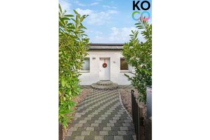 Haus zum Kaufen in Krefeld Fischeln 449.000,00 € 118.61 m² - Krefeld / Fischeln