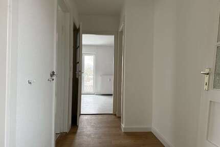 Wohnung zum Mieten in Kiel 340,00 € 35.37 m²