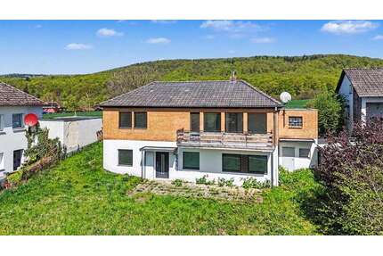 Haus zum Kaufen in Bad Münder am Deister 185.000,00 € 135 m²