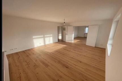 120m2 Wohnung KA Weststadt zu vermieten - Karlsruhe Beiertheim-Bulach