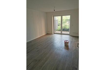 Schöne 2 Zimmer Wohnung, 49 m2, im Erdgeschoss - Husum