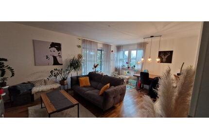 Hochwertig kernsanierte 2-Zimmer-ETW inkl. Garage und Küche - Augsburg Haunstetten-Siebenbrunn