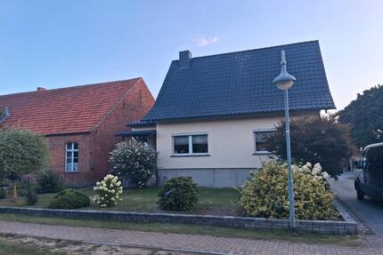 Haus mit großen Grundstück in Liebenthal - Wittstock/Dosse