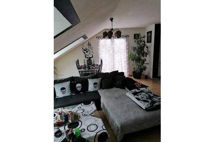 Eigentumswohnung- 2 ZKB mit Balkon in guter Wohnlage - Pirmasens Erlenbrunn