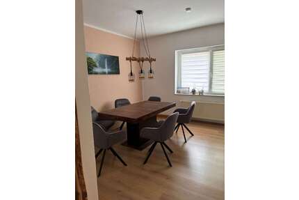 Wohnung zum Mieten in Oelsnitz 530,00 € 90 m²