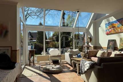 Haus zum Kaufen in Bad Zwischenahn 720.000,00 € 248.21 m²