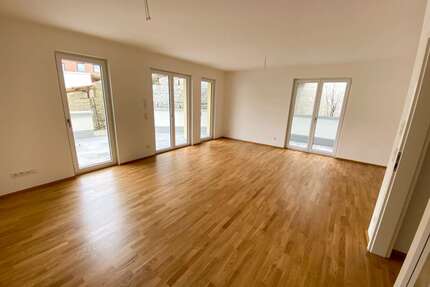 Wohnung zum Mieten in Landshut 1.420,00 € 138.63 m²