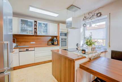 Wohnung zum Kaufen in Ruderting 199.000,00 € 79 m²