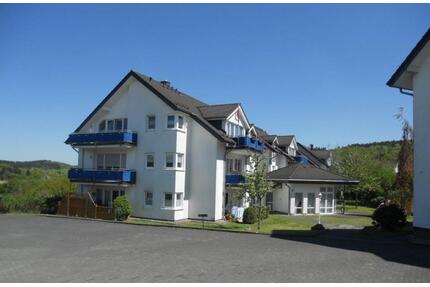 Schöne helle 2-Zi.-Whg. mit Balkon 56 m² in Eckenhagen - Reichshof