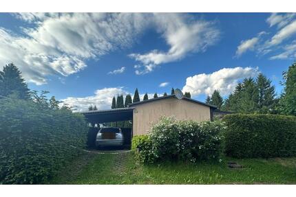 Bungalow m.Carport Terasse Wintergarten Garten auf Eigentumsland - Großbreitenbach