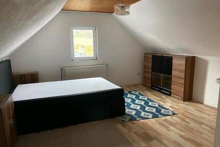 Haus zu Vermieten - 1.250,00&nbsp;EUR Kaltmiete, ca.&nbsp; 135,00&nbsp;m&sup2; in Friedewald (PLZ: 36289)
