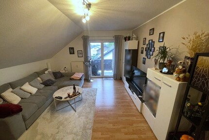 Helle 2-Zimmer-Wohnung mit Balkon & Stellplatz - Sankt Augustin / Menden (Rheinland)