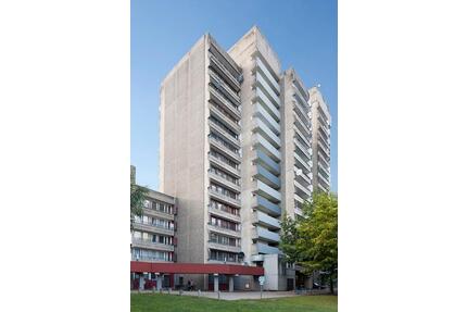 Schöne Aussichten! modernisierte 2- Zimmerwohnung am Sahlkampmarkt - Hannover Bothfeld-Vahrenheide