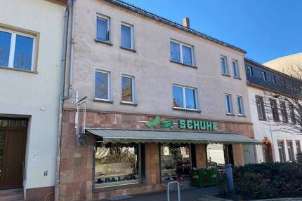 Gelegenheit für Investoren: Mehrfamilienhaus in zentraler Lage - Bad Lausick