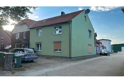 Wohnensemble mit 3 Wohneinheiten auf 1.195 m² Grundstück - Edemissen