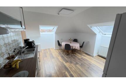 Helle 3-Zimmer-Wohnung ca. 100 m² – naturnahe Lage, zentrumsnah - Zell am Harmersbach