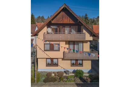 Haus zum Mieten in Neufra 1.170,00 € 139 m²