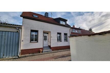 Haus in Ziesar - 95.000,00&nbsp;EUR Kaufpreis, ca.&nbsp; 70,00&nbsp;m&sup2; in Ziesar (PLZ: 14793)