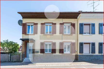 Haus zum Kaufen in Wehr 369.000,00 € 193 m²
