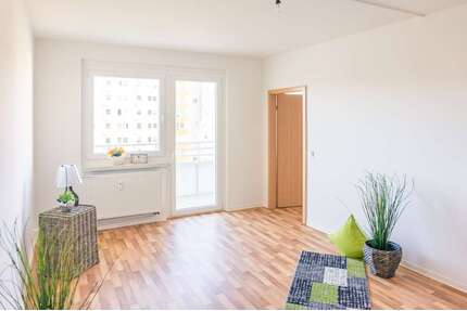 Wohnung zum Mieten in Chemnitz 420,00 € 68.81 m²