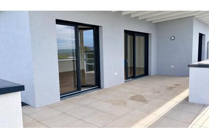 Klimatisiertes Penthouse - Traumblick, TG & Wallbox zum Erstbezug - Kassel Fasanenhof