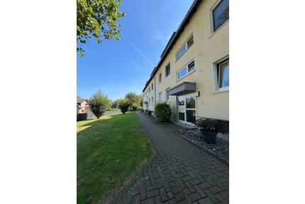 Für die kleine Familie oder Paare - 3 Zimmer mit Balkon - Bochum Harpen