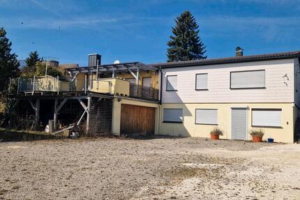 Renovierungsbedürftiges Wohnhaus - Heidenheim an der Brenz Aufhausen