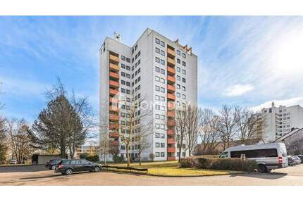 Großzügige 3-Zimmer-Wohnung mit Süd-Loggia, Aufzug und Stellplatz - sofort bezugsfrei - Neustadt Am Rübenberge