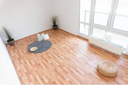 Tolle 2-Raum-Wohnung mit Balkon direkt im Zentrum - Chemnitz