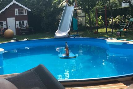 Sehr gemütliches Holzhaus, 330 qm, Pool, Solar, Sauna, Top-Lage - Schulzendorf