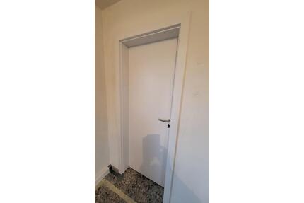 Top renovierte 3 Zimmer Wohnung in Cham Katzbach massiver Bau