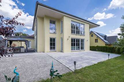 Haus zum Kaufen in Chemnitz 890.000,00 € 234.58 m²