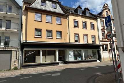 Haus zum Kaufen in Zell (Mosel) 450.000,00 € 344 m²