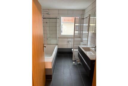 2 Zimmer Wohnung - 650,00&nbsp;EUR Kaltmiete, ca.&nbsp; 67,50&nbsp;m&sup2; in Weiden in der Oberpfalz (PLZ: 92637)