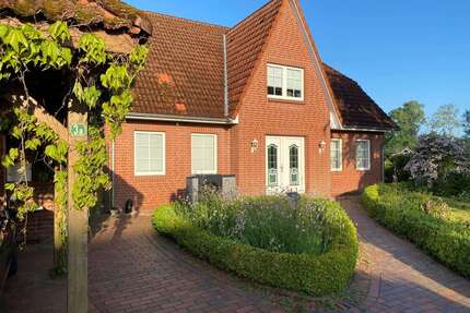 Haus zum Mieten in Artlenburg 1.900,00 € 166 m²