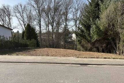 Baugrundstück in ruhiger Seitenstraße - Heusweiler Eiweiler