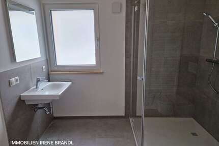 Wohnung zum Mieten in Büchlberg 860,00 € 83.12 m²