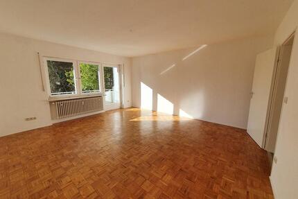 Pöcking 2 Zimmer Wohnung mit großem Balkon