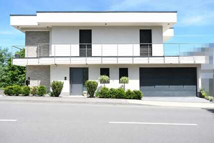 Haus zum Kaufen in Solingen 1.549.000,00 € 269.59 m²