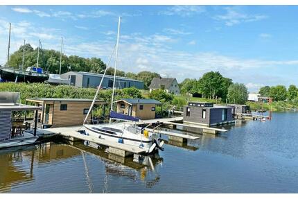 Mieten Sie Ihr Hausboot im **Hausboot-Resort Nordseeküste!** - Wilhelmshaven Altengroden
