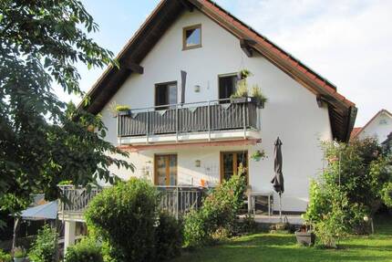 4-Zimmer-EG-Wohnung in einem topgepflegten Wohnhaus (nur 3 WE) in traumhafter Lage - Rudelzhausen