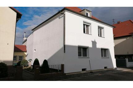2 Familienhaus Generationhaus grosses Grundstück 2 Garagen - Böhl-Iggelheim