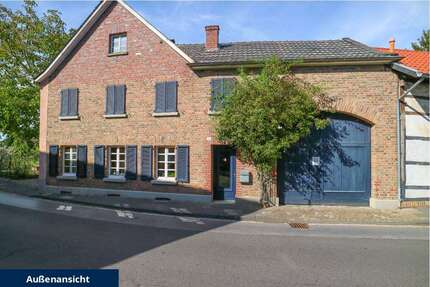 Haus zum Kaufen in Jüchen Schaan 665.000,00 € 147 m² - Jüchen / Schaan