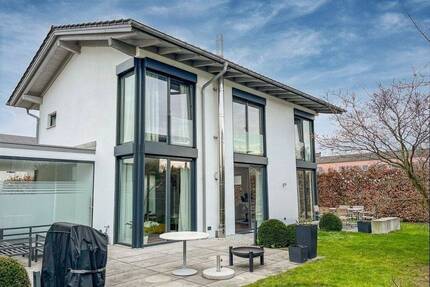 Modern und energieeffizient - 1.269.000,00&nbsp;EUR Kaufpreis, ca.&nbsp; 160,00&nbsp;m&sup2;&nbsp;Wohnfl&auml;che in Rosenheim (PLZ: 83026) Pang