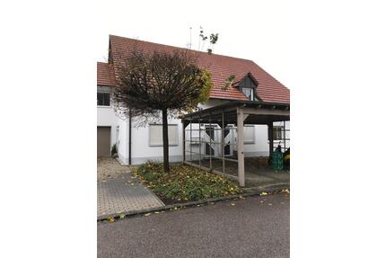 Straubing- Ittling Mietswohnung auf zwei Etagen von privat