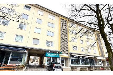 2-Zimmer-Wohnung mit separater Küche und Lift direkt am Moosacher Bahnhof - München