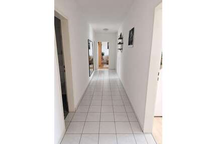 Wohnung zum Mieten in Friedrichshafen 1.050,00 € 80 m²