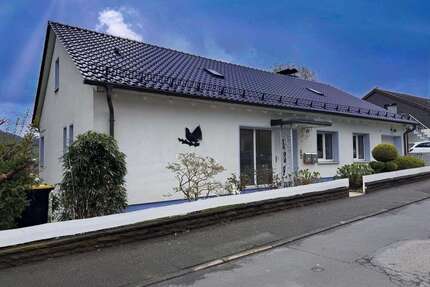 Haus zum Kaufen in Bad Harzburg 349.000,00 € 195 m²